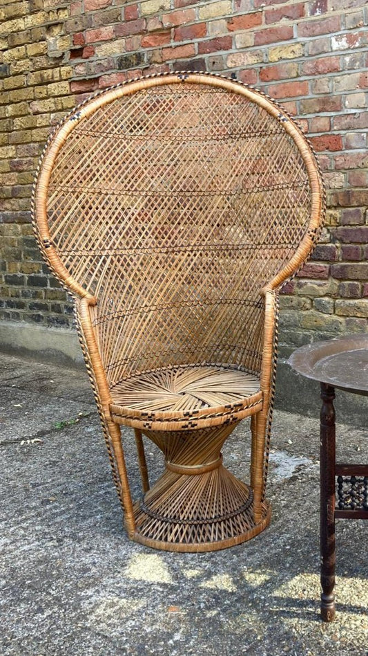 Peacock Chair: Natural Wicker Twist Base Full Size